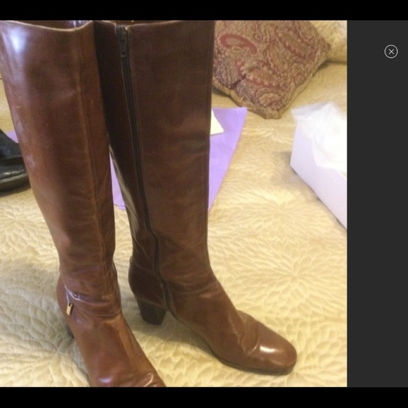 SOLD.    Salvatore Ferragamo boots size 10AA 
Cognac/brown - Picture 8 of 11